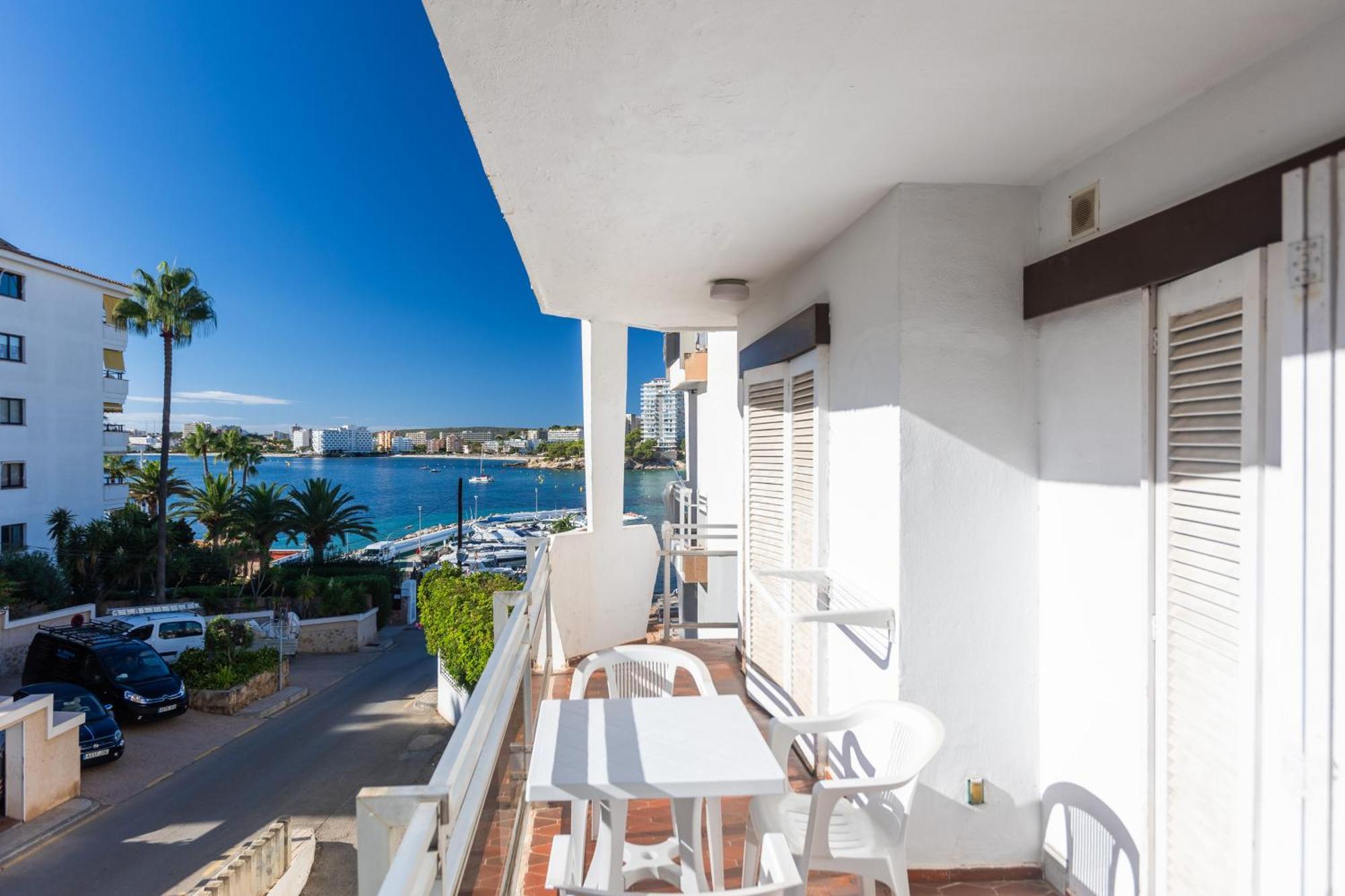 Apartamentos Roc Portonova Palmanova Habitación foto
