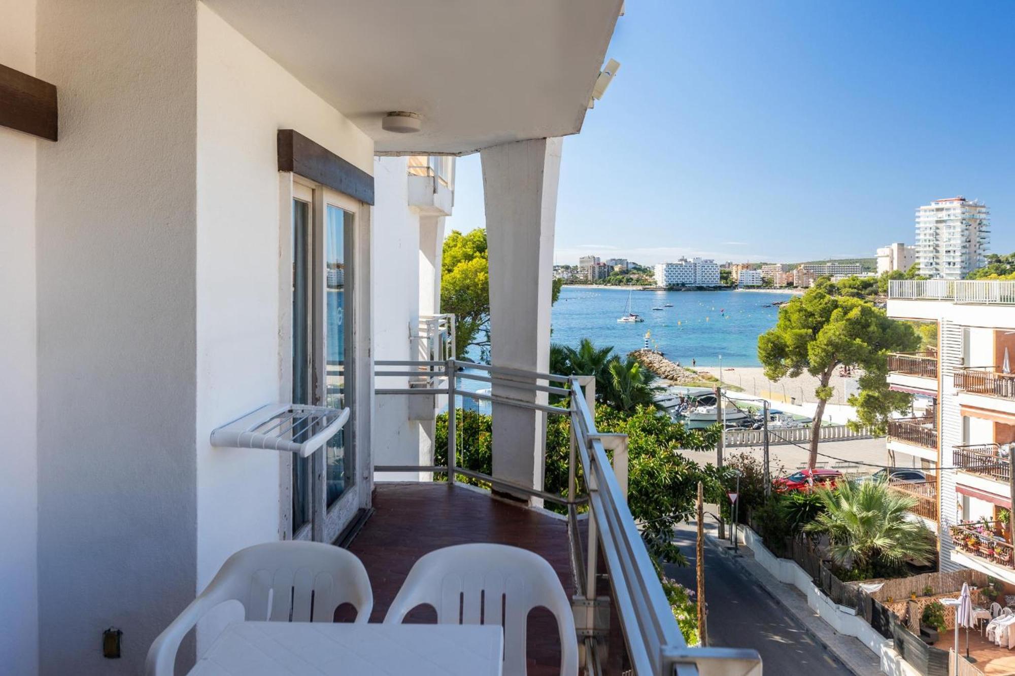 Apartamentos Roc Portonova Palmanova Habitación foto