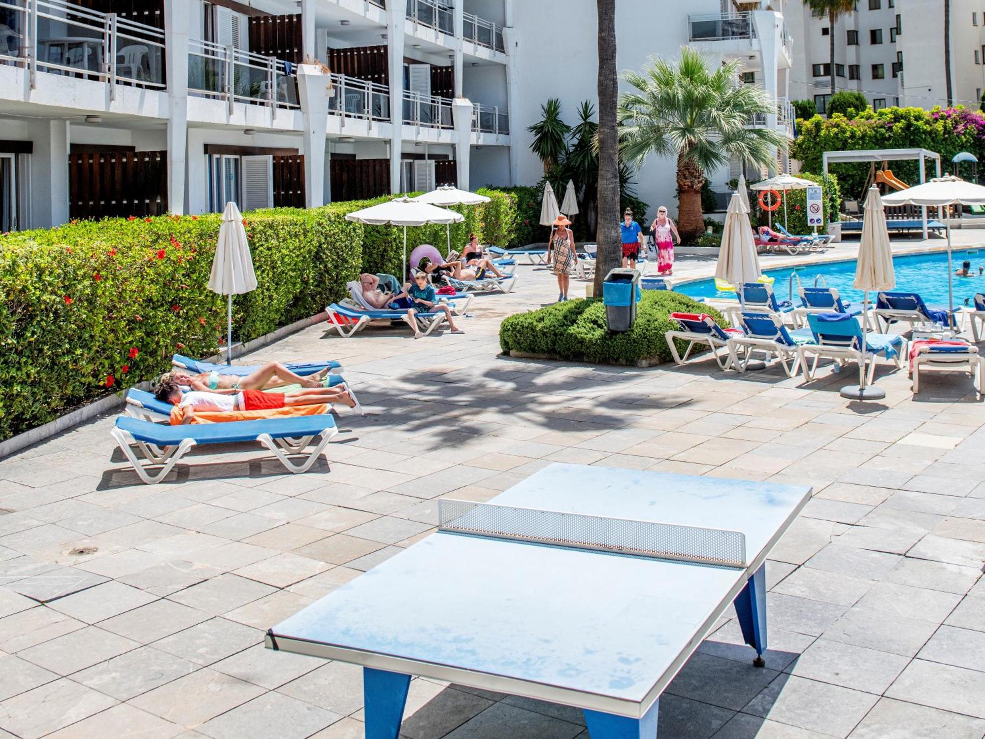Apartamentos Roc Portonova Palmanova Exterior foto